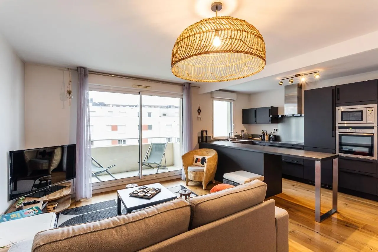 Le Vilona - T3 Moderne Avec Parking Prive location